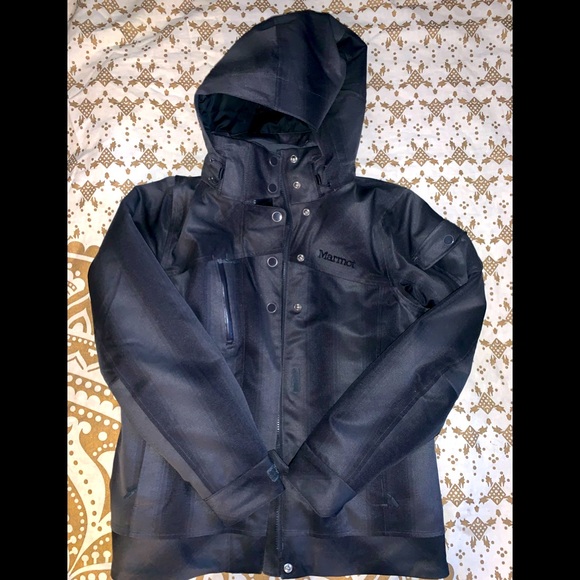 women’s marmot coat - Picture 2 of 10